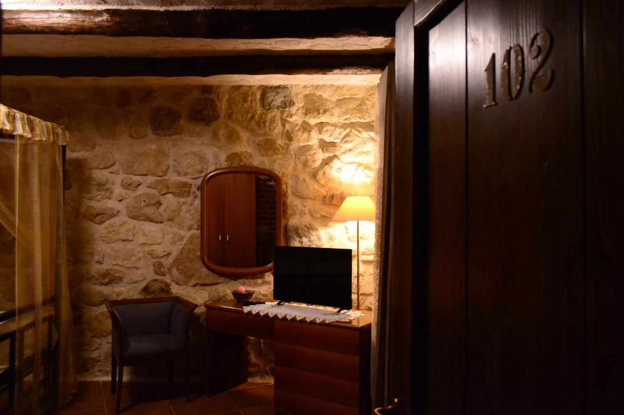 Chateau Fasel Tirana Zewnętrze zdjęcie